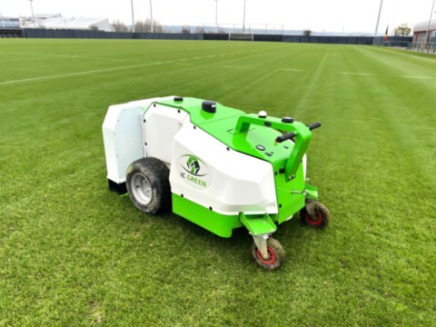 Sportee used on a football pitch